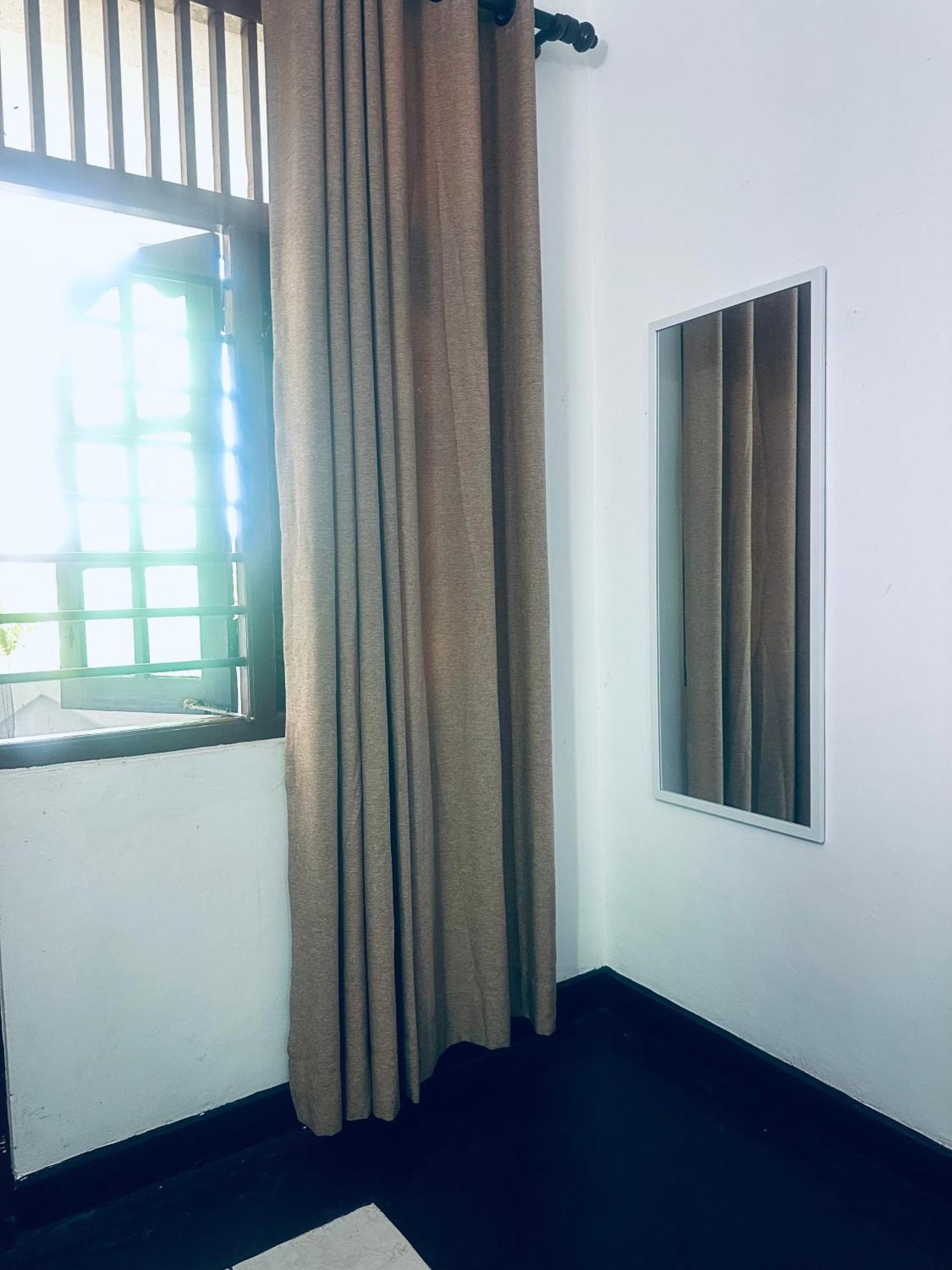 Rock Hill Hotel Galle Exterior photo
